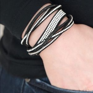 Paparazzi taking care of business bracelet